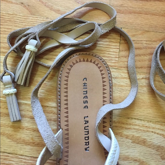 Chinese Laundry Lace Up Sandals - Picture 3 of 5